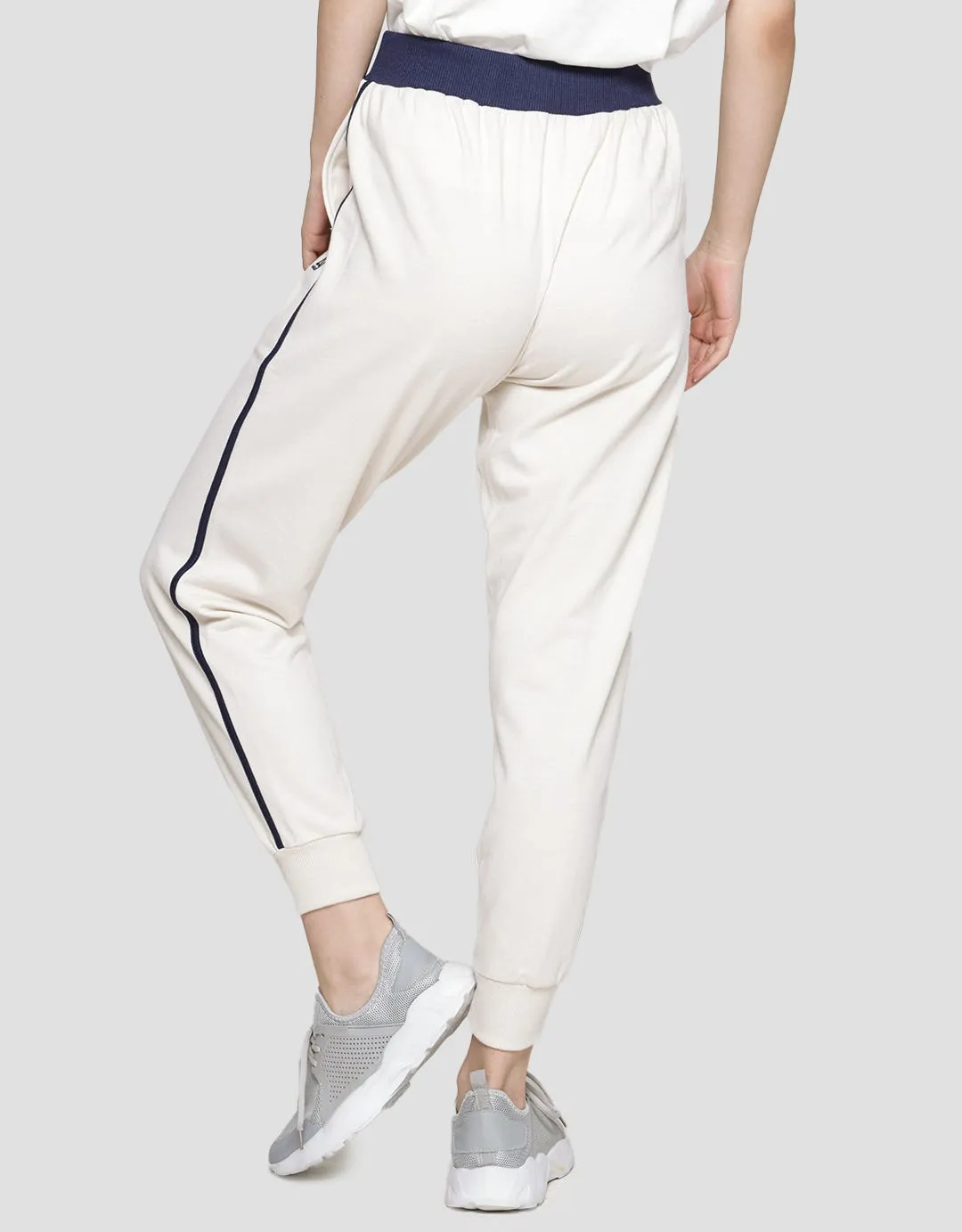 American Jeans Basic Knit Kbbae01 Celana Panjang Wanita