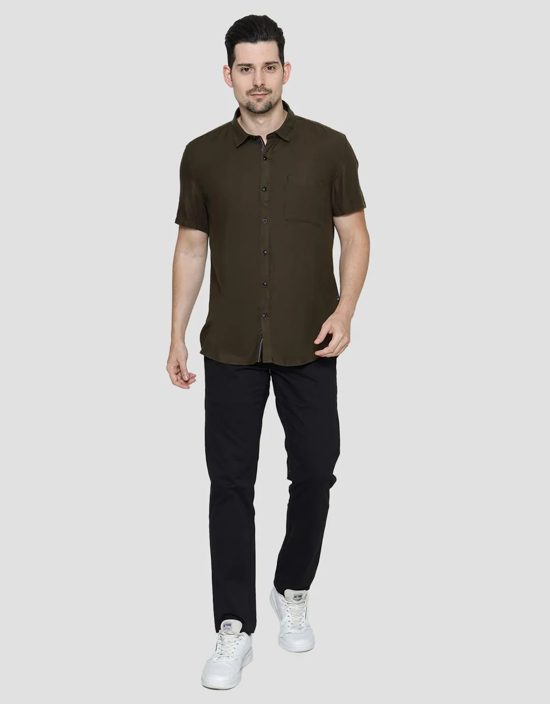 Andrew Smith Celana Panjang Basic