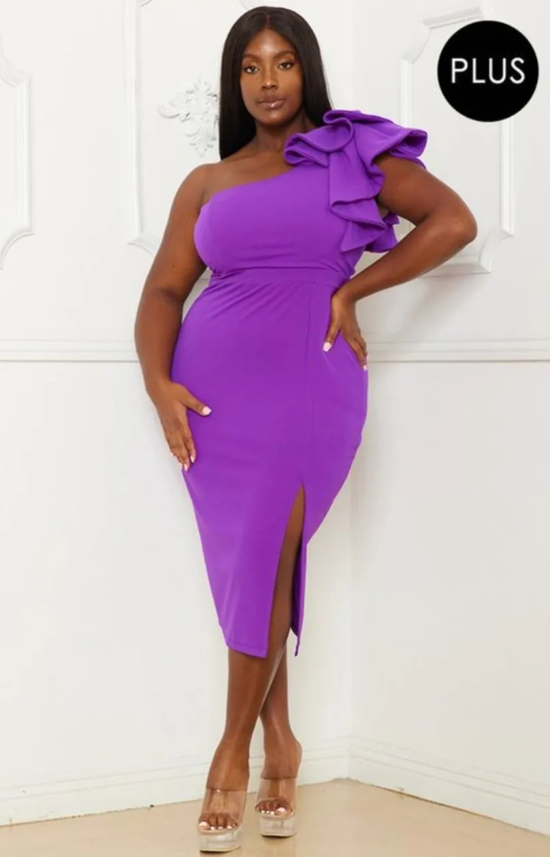 Chloe Curvy Dress