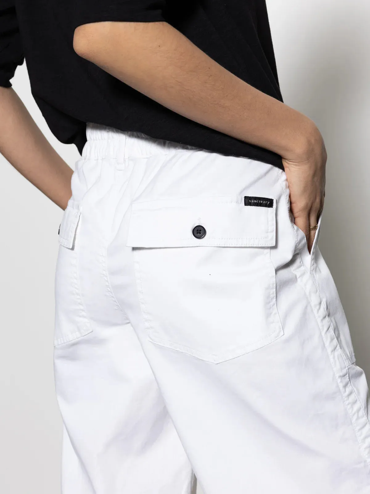 Cruiser Chino in White | Sanctuary