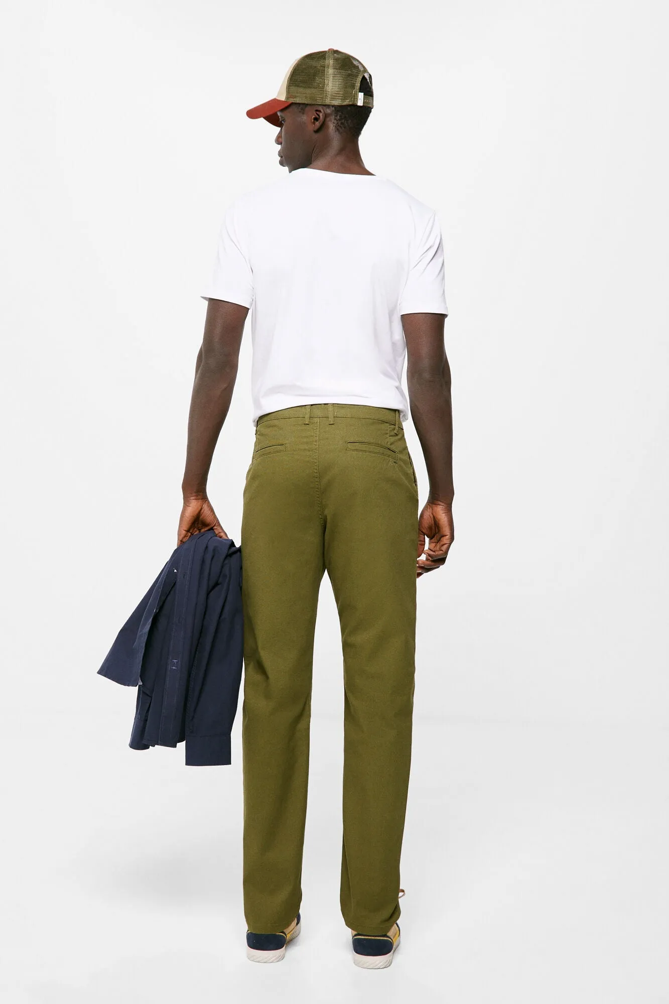 Slim chinos